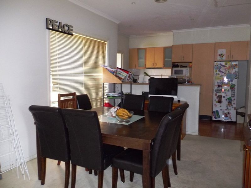 54 Jade Way, Hillside VIC 3037