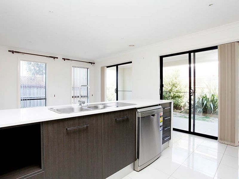 17 Florida Court, Burnside Heights VIC 3023