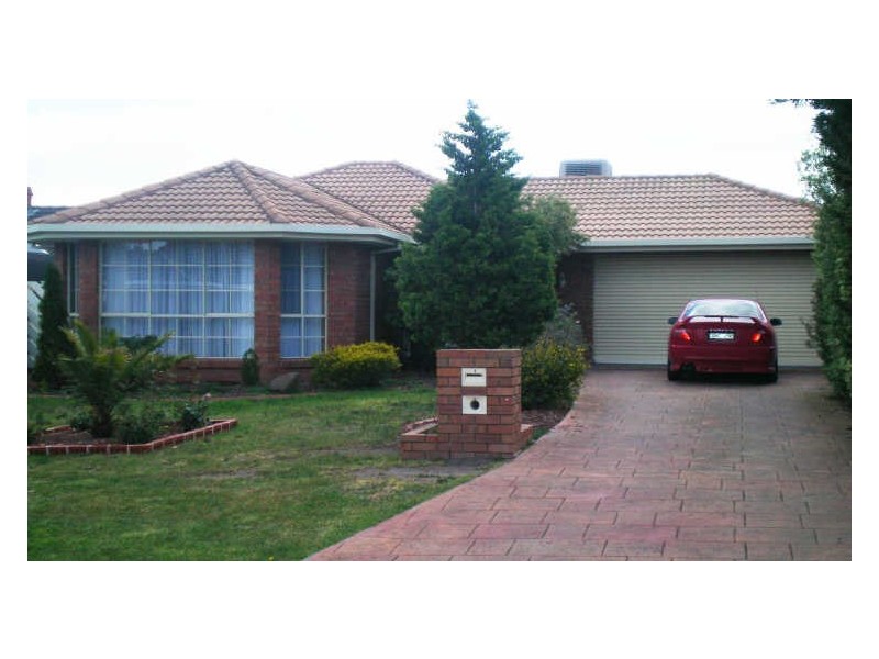 7 Lemco Walk, Delahey VIC 3037