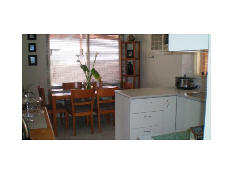 1 Corunna Avenue, St Albans VIC 3021