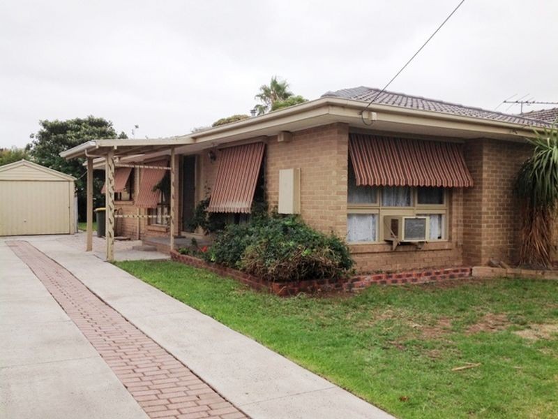 71 Diamond Avenue, Albanvale VIC 3021