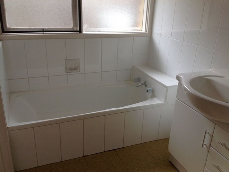 71 Diamond Avenue, Albanvale VIC 3021