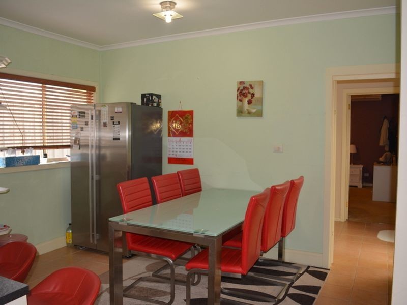 10 Navigator Street, Maribyrnong VIC 3032