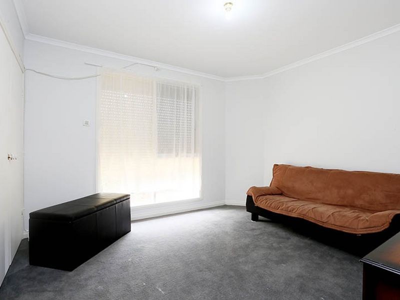 2/1 Salisbury Court, Sydenham VIC 3037