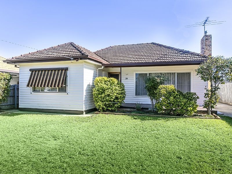 39 Scott Avenue, St Albans VIC 3021