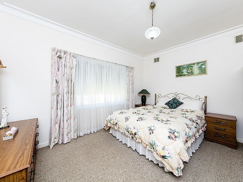 39 Scott Avenue, St Albans VIC 3021