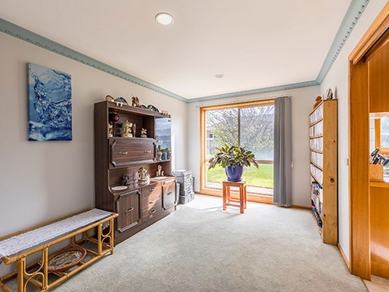 8 Sirius Court, Keilor Downs VIC 3038