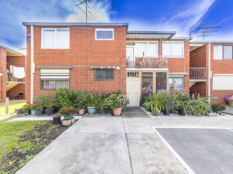 17/12 Percy Street, St Albans VIC 3021