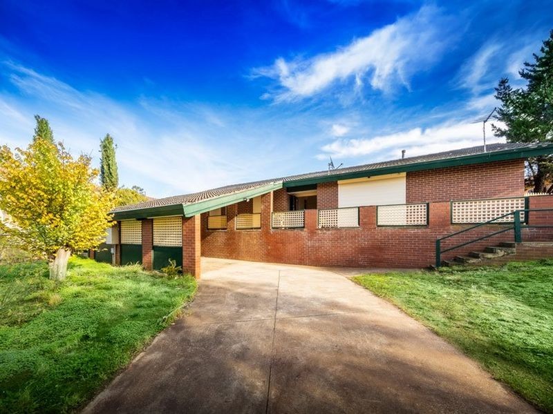 261 Coburns Road, Melton VIC 3337