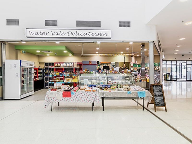 Shop 6 Watervale Shopping Centre, Taylors Hill VIC 3037