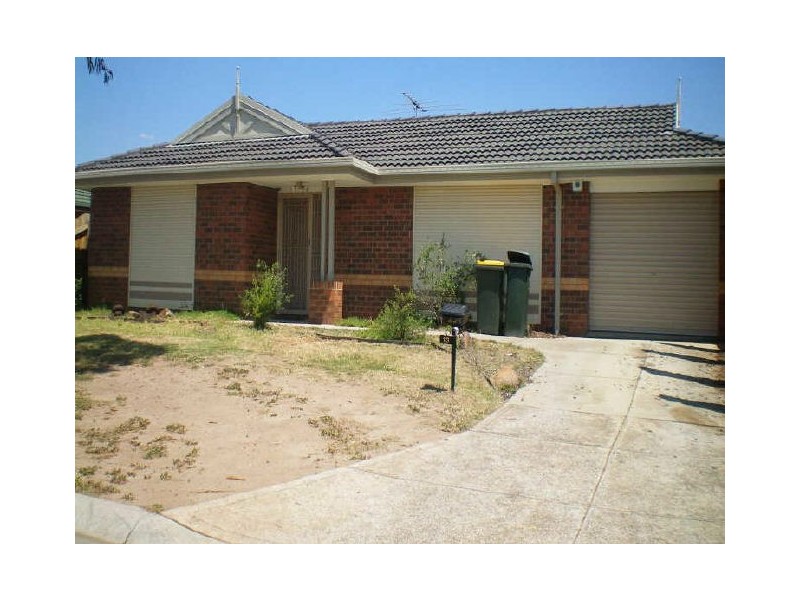 13 Silvana Way, Hillside VIC 3037