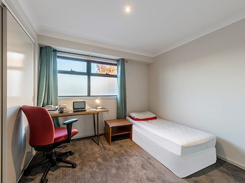 1/24 Romsey Avenue, Sunshine North VIC 3020