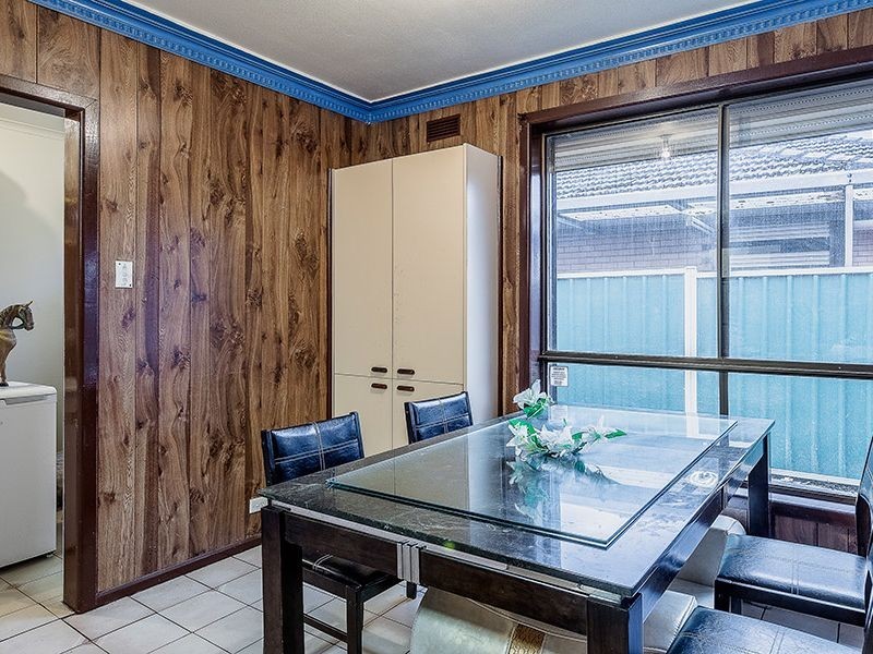 33 Bernbanks Avenue, St Albans VIC 3021