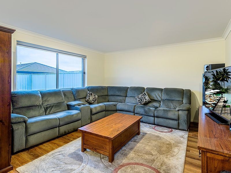 12 Native Way, Kurunjang VIC 3337