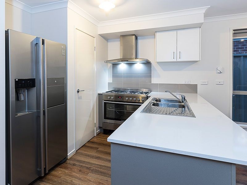 12 Native Way, Kurunjang VIC 3337