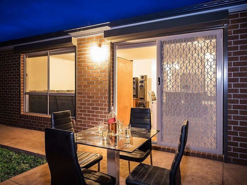 12 Native Way, Kurunjang VIC 3337