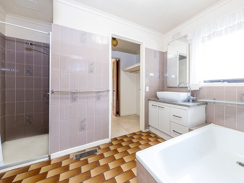 560 High Street, Melton West VIC 3337