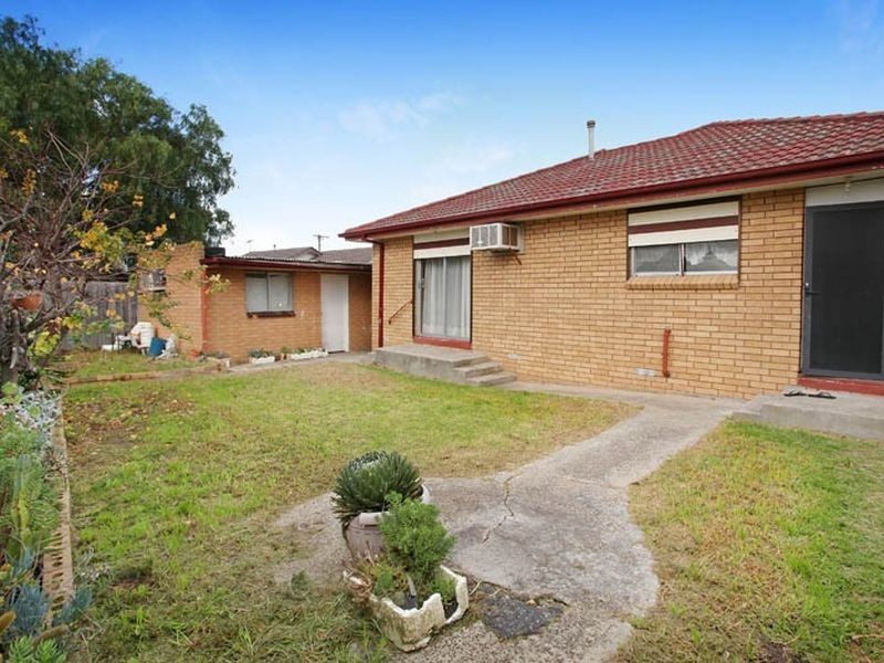216 Wright Street, Sunshine West VIC 3020