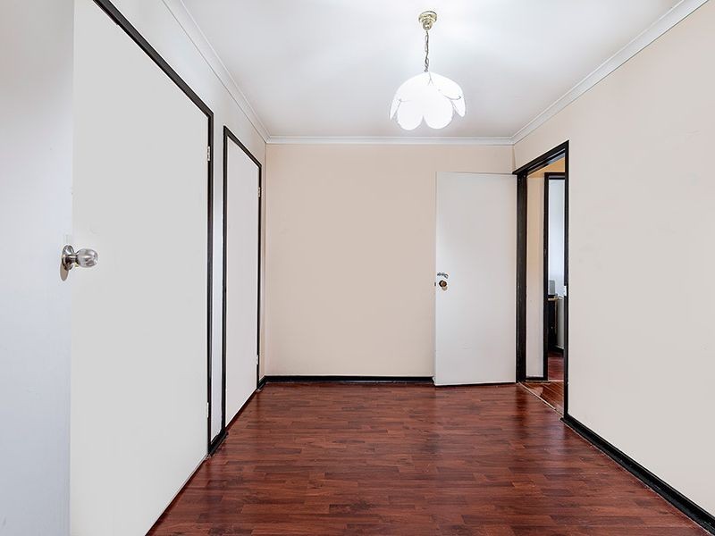 18 Gladstone Street, St Albans VIC 3021