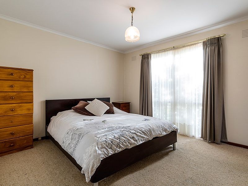49 Darbyshire Street, Sunbury VIC 3429