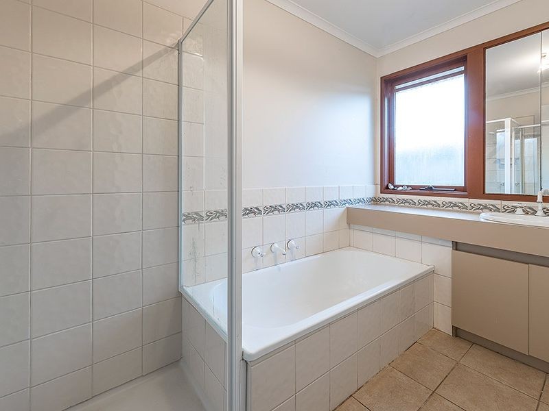 49 Darbyshire Street, Sunbury VIC 3429