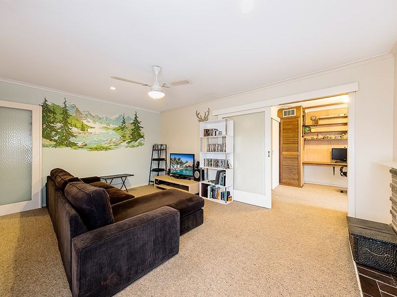 48 Dobell Avenue, Sunbury VIC 3429