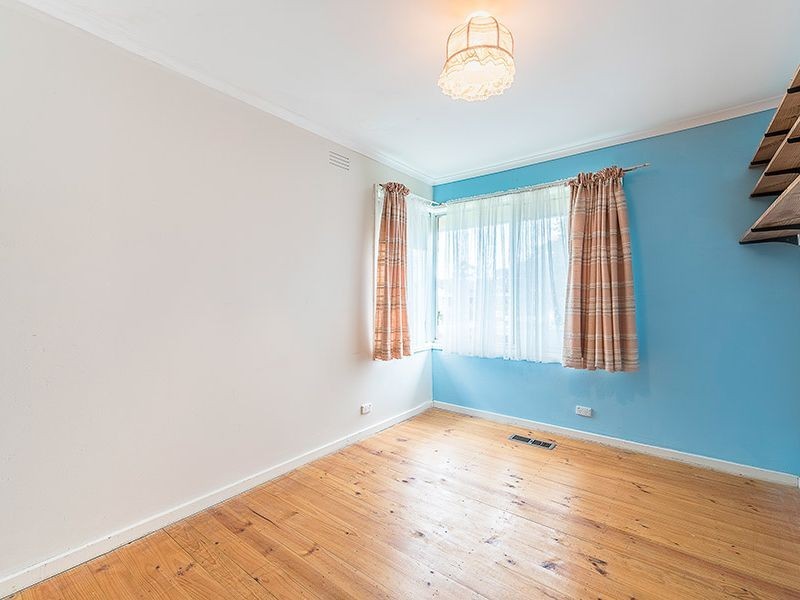 48 Dobell Avenue, Sunbury VIC 3429