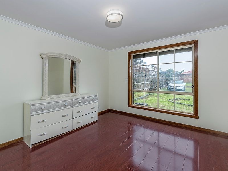 7 Knight Way, Kings Park VIC 3021