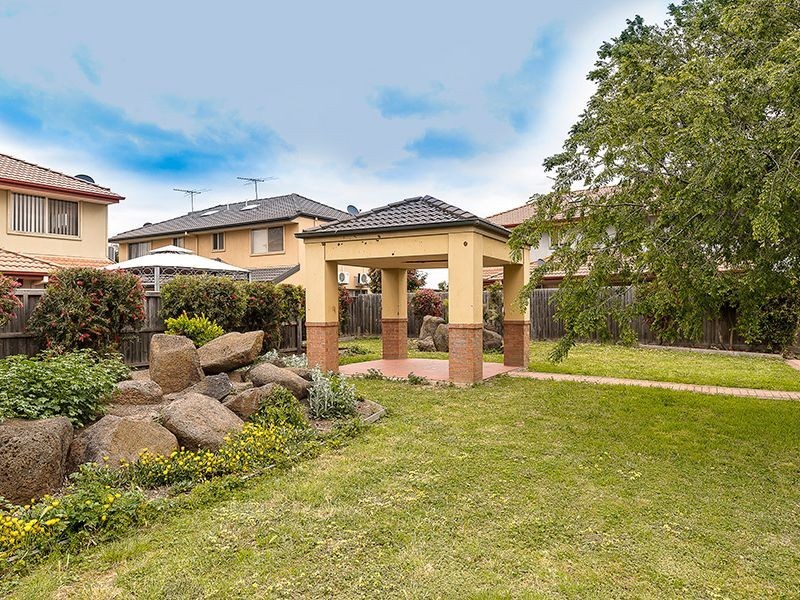 33/330 Sydenham Road, Sydenham VIC 3037