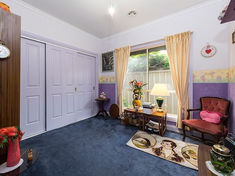 2 Heaton Court, Caroline Springs VIC 3023