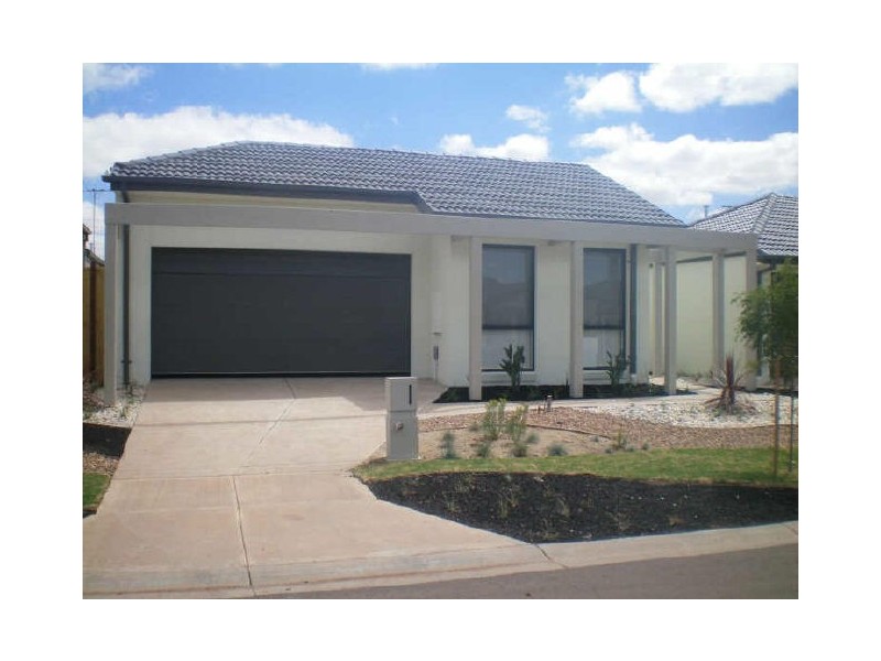 27 Belleville Close, Burnside VIC 3023