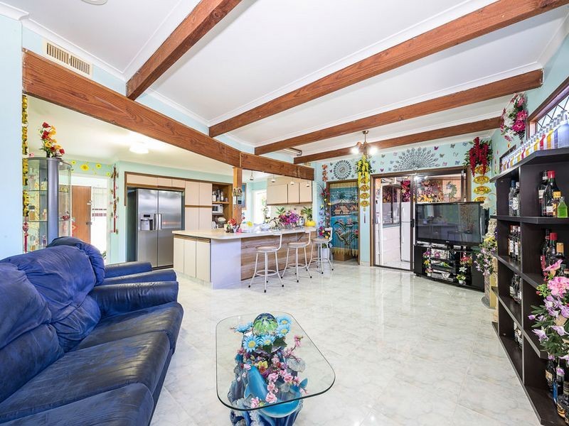 37 Grevillea Road, Kings Park VIC 3021