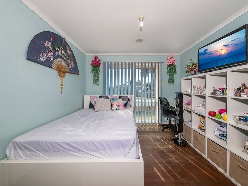 37 Grevillea Road, Kings Park VIC 3021