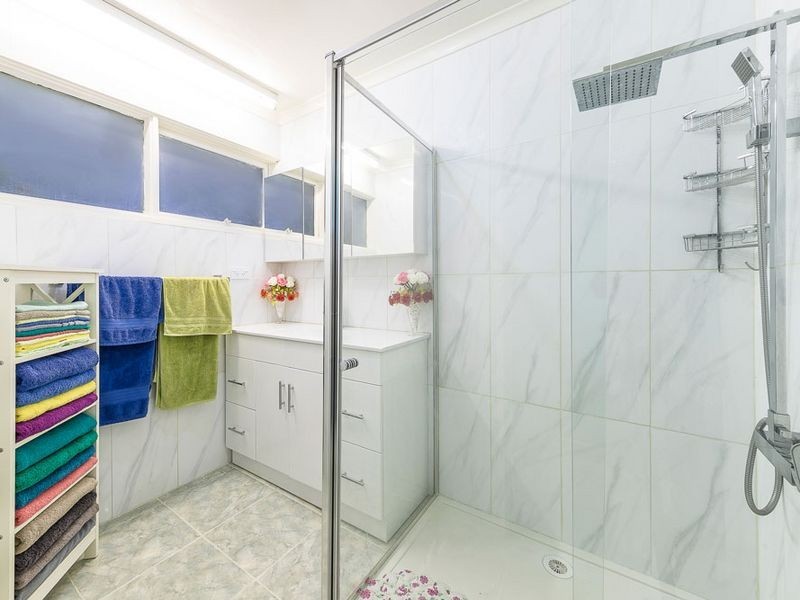 37 Grevillea Road, Kings Park VIC 3021