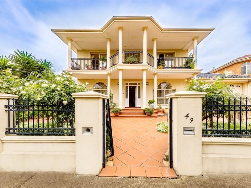 49 Watervale Boulevard, Taylors Hill VIC 3037