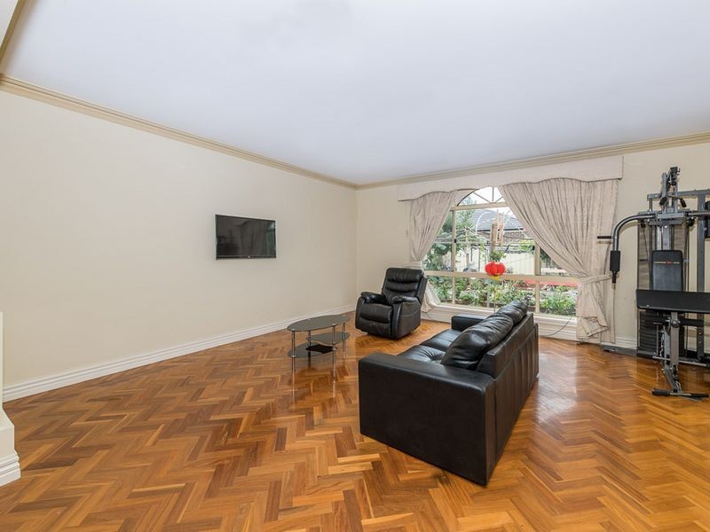 49 Watervale Boulevard, Taylors Hill VIC 3037