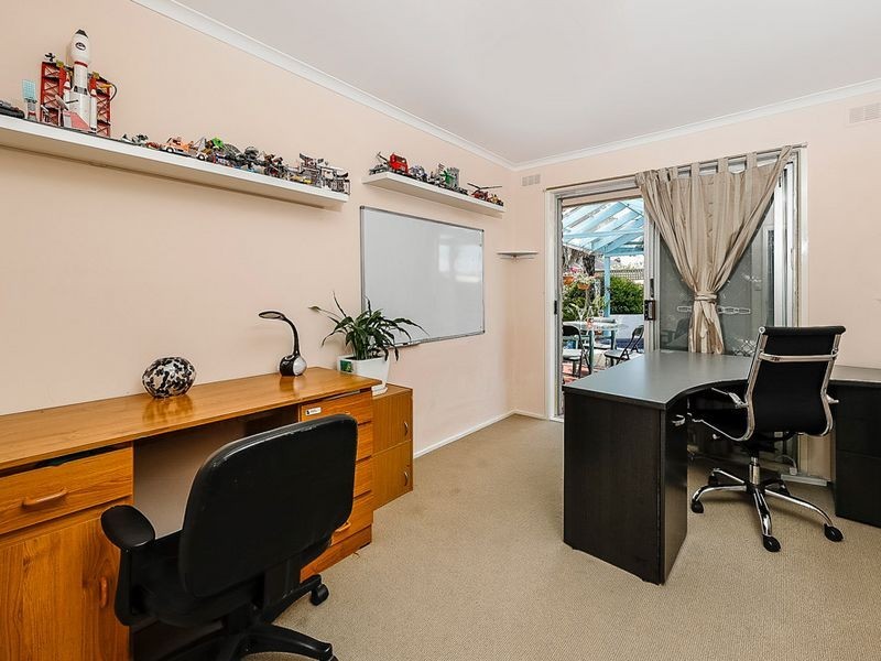 61 Sunshine Avenue, St Albans VIC 3021