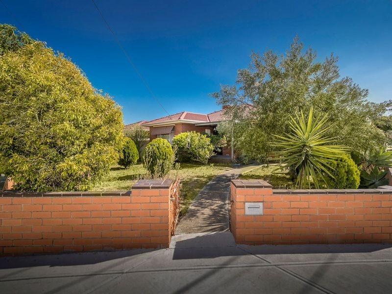 23 Beverly Street, Kings Park VIC 3021