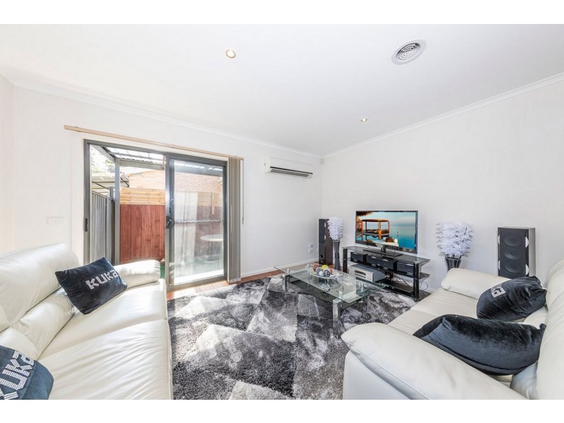 1/46 Kings Road, St Albans VIC 3021