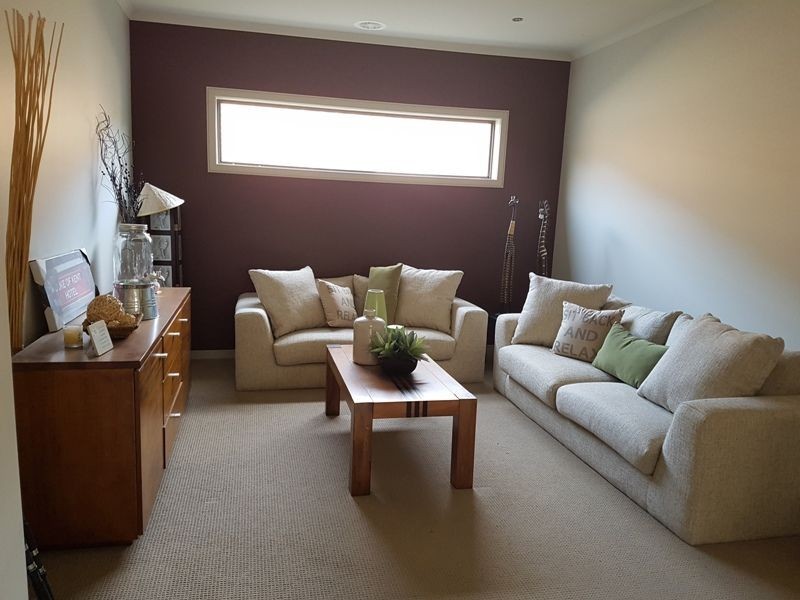 43 Salina Walk, Caroline Springs VIC 3023