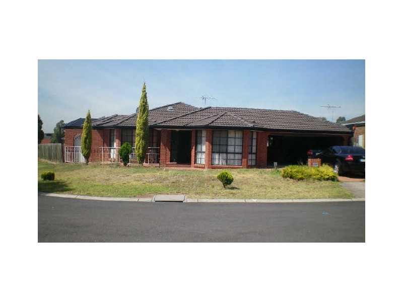 11 Alexander Close, Delahey VIC 3037