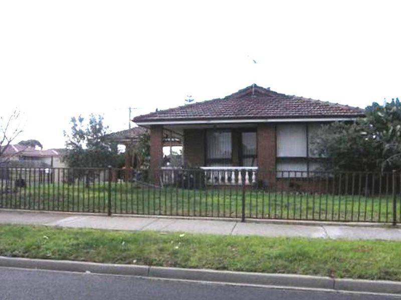 14 Rex Street, Kings Park VIC 3021