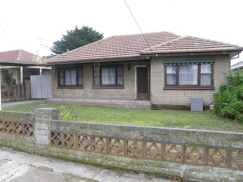 58 Ivanhoe Avenue, St Albans VIC 3021