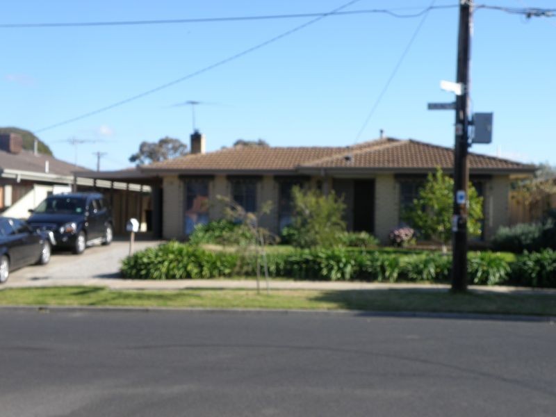 29 Kurung Drive, Kings Park VIC 3021
