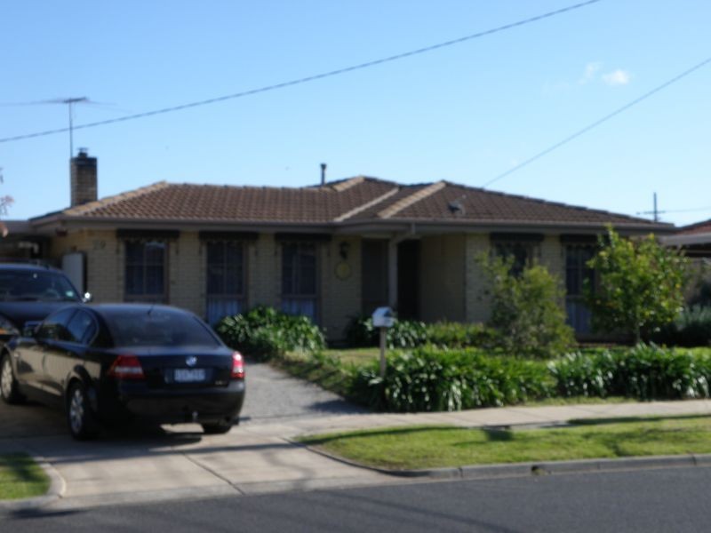 29 Kurung Drive, Kings Park VIC 3021