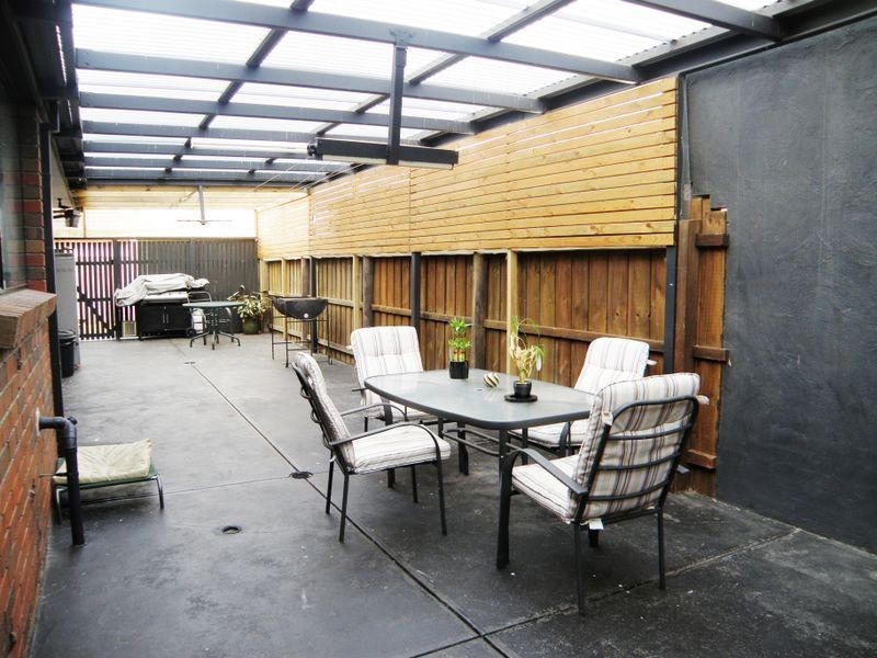 8 Kiev Walk, Delahey VIC 3037