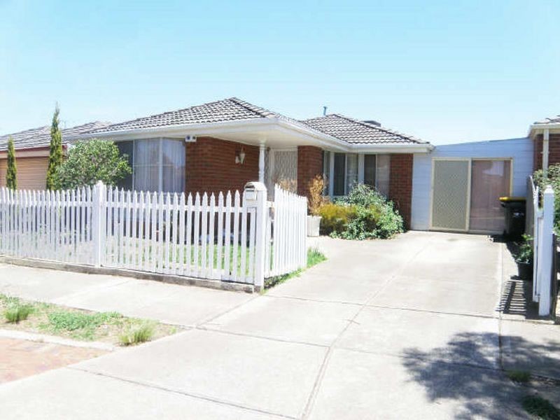 29 Blackwood Way, Delahey VIC 3037