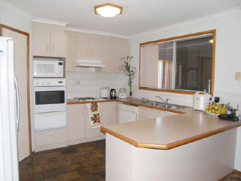 29 Blackwood Way, Delahey VIC 3037