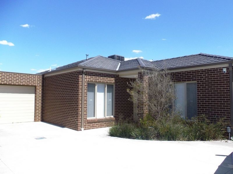 3/11-13 Gibson Court, Sydenham VIC 3037