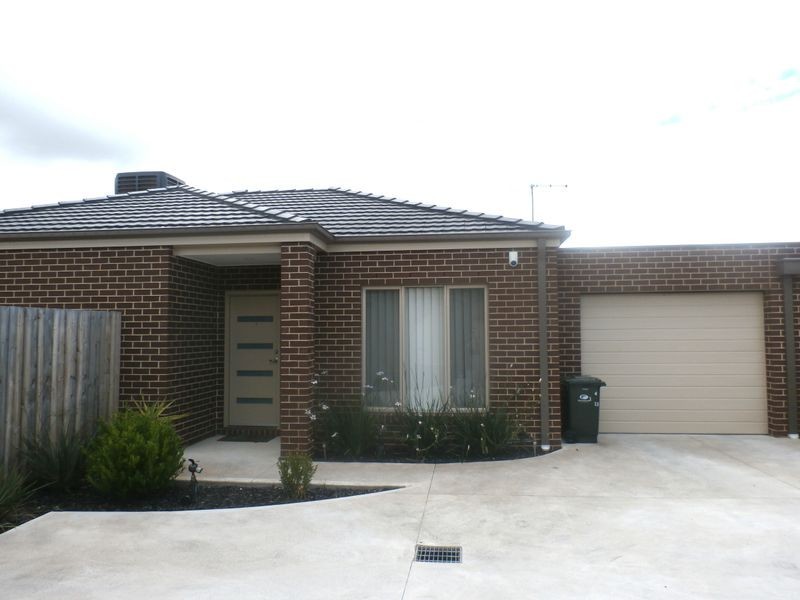 4/11-13 Gibson Court, Sydenham VIC 3037